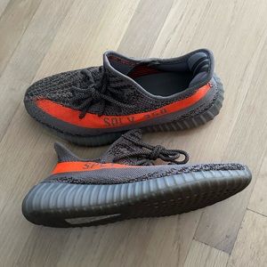 Yeezy Boost 350 V2 Men’s Size 10 US